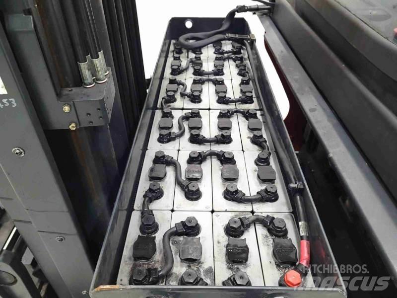 Linde R16-01 1120 Reach truck - depo içi istif araçları
