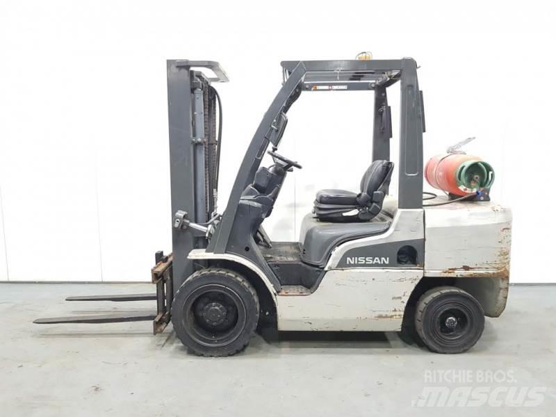 Nissan UG1F2A35DU LPG'li forkliftler