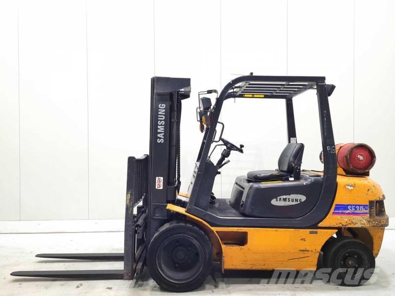 Samsung SF30L LPG'li forkliftler