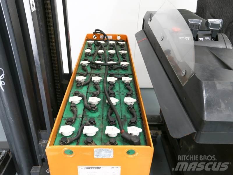 Still FM14 Reach truck - depo içi istif araçları