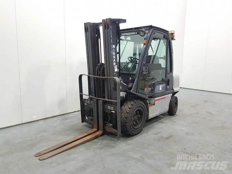 TCM YG1D2A30H Dizel forkliftler
