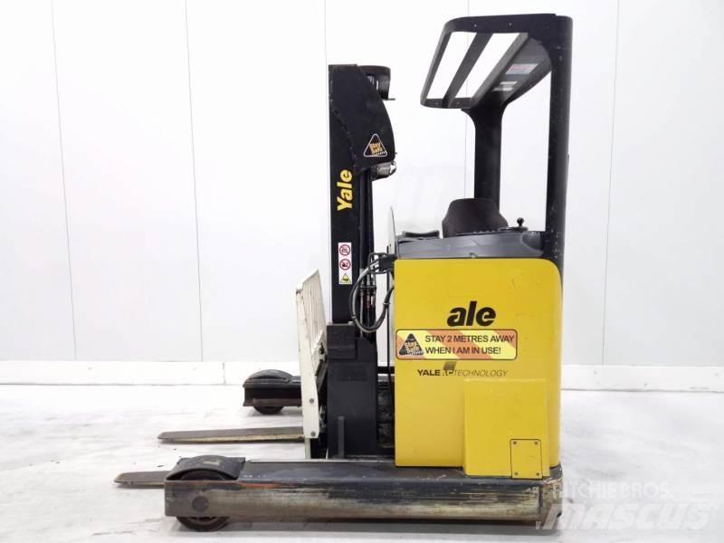 Yale MR14 Reach truck - depo içi istif araçları
