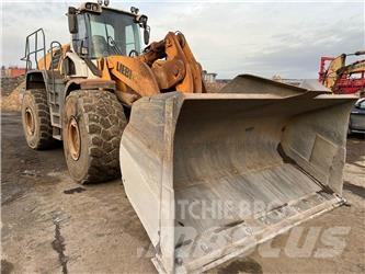 Liebherr L586 Tekerlekli yükleyiciler