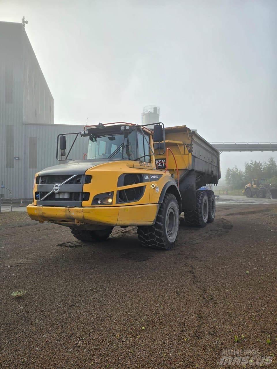 Volvo A30G Belden kirma kaya kamyonu
