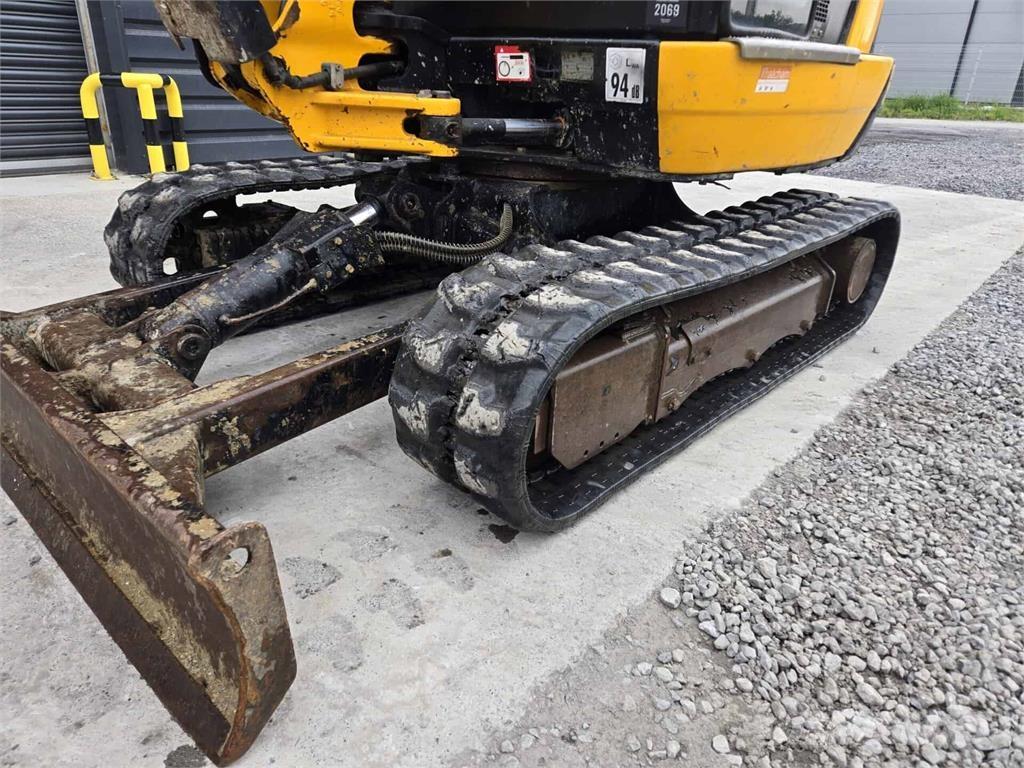 JCB 8026 Mini ekskavatörler, 7 tona dek