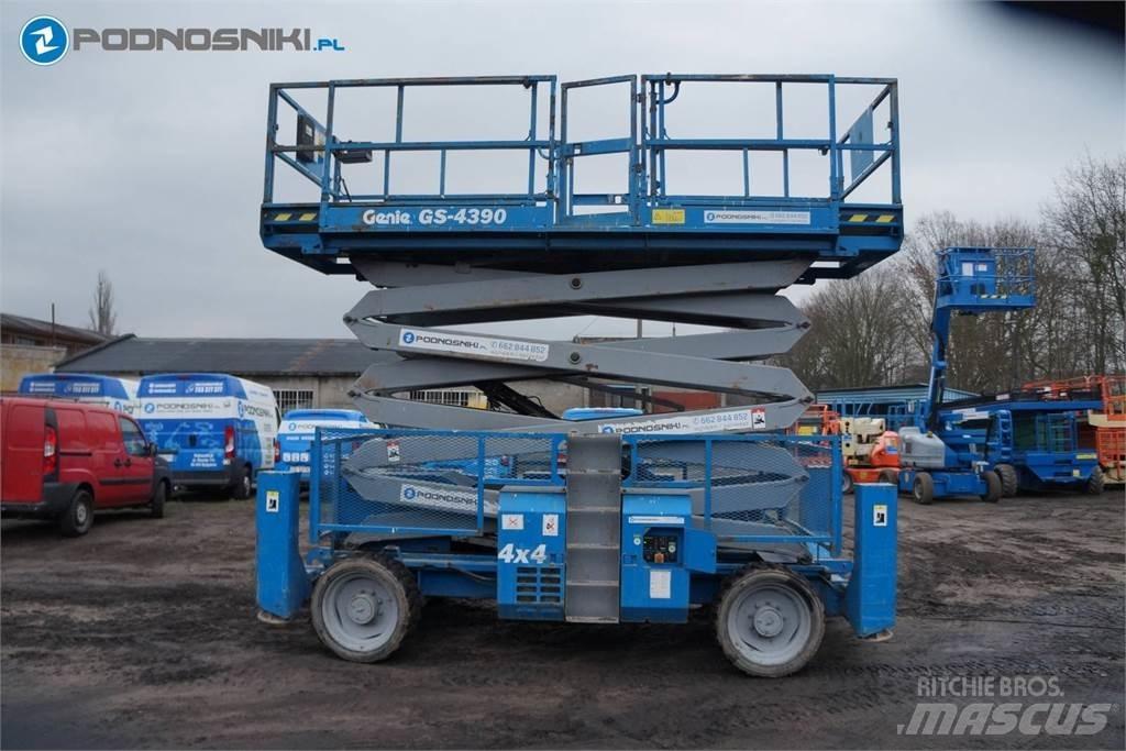 Genie 4390 Makasli platformlar
