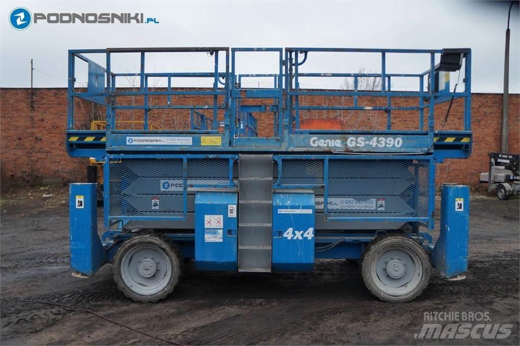 Genie 4390 Makasli platformlar