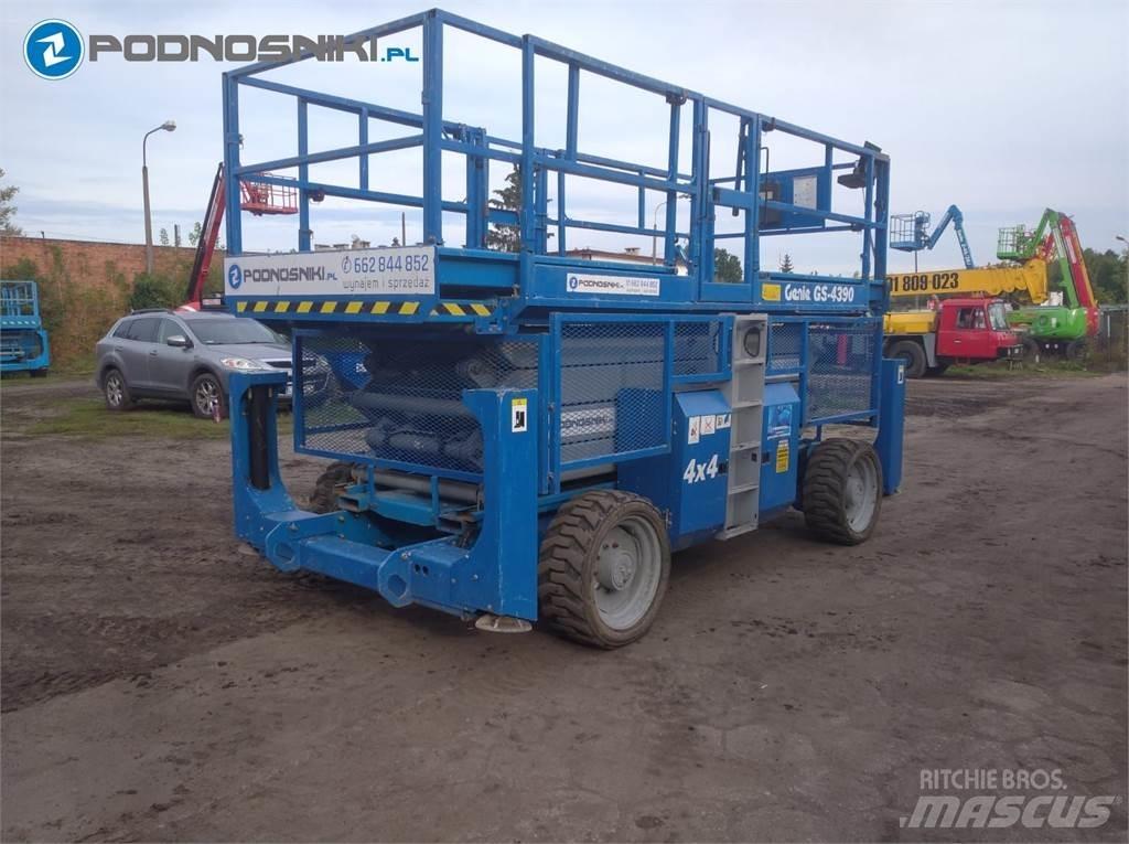 Genie 4390 Makasli platformlar