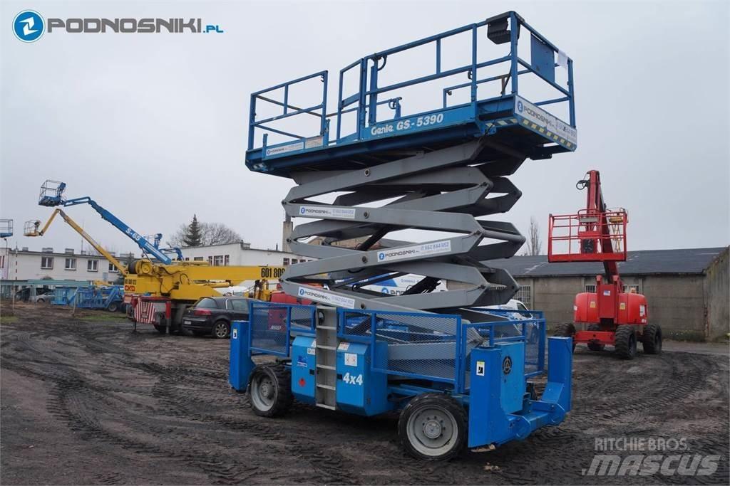 Genie 5390 Makasli platformlar