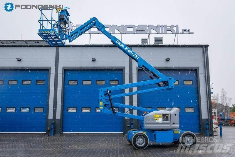 Genie Z-45/25J Körüklü personel platformları