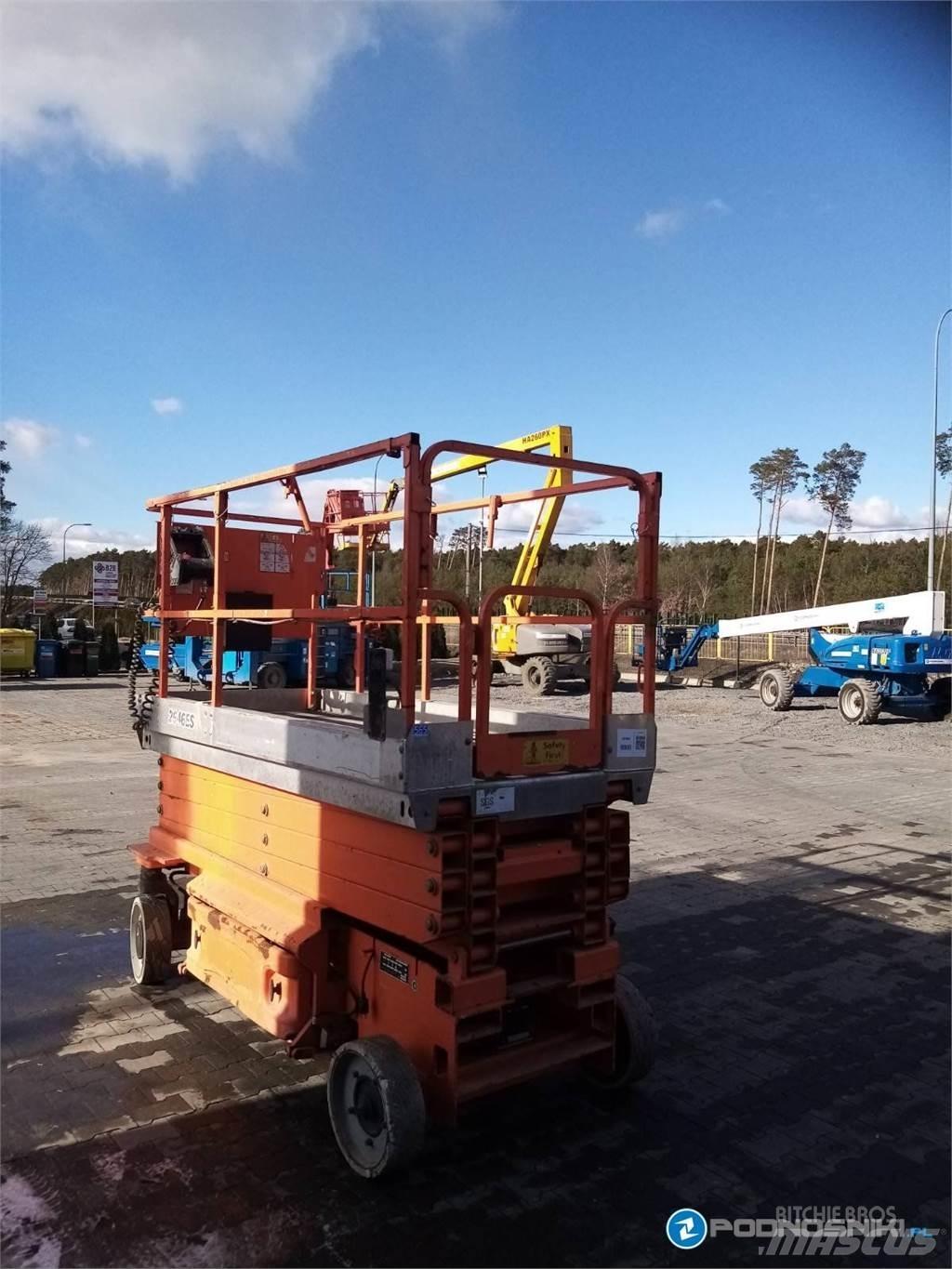 JLG 2646ES Makasli platformlar