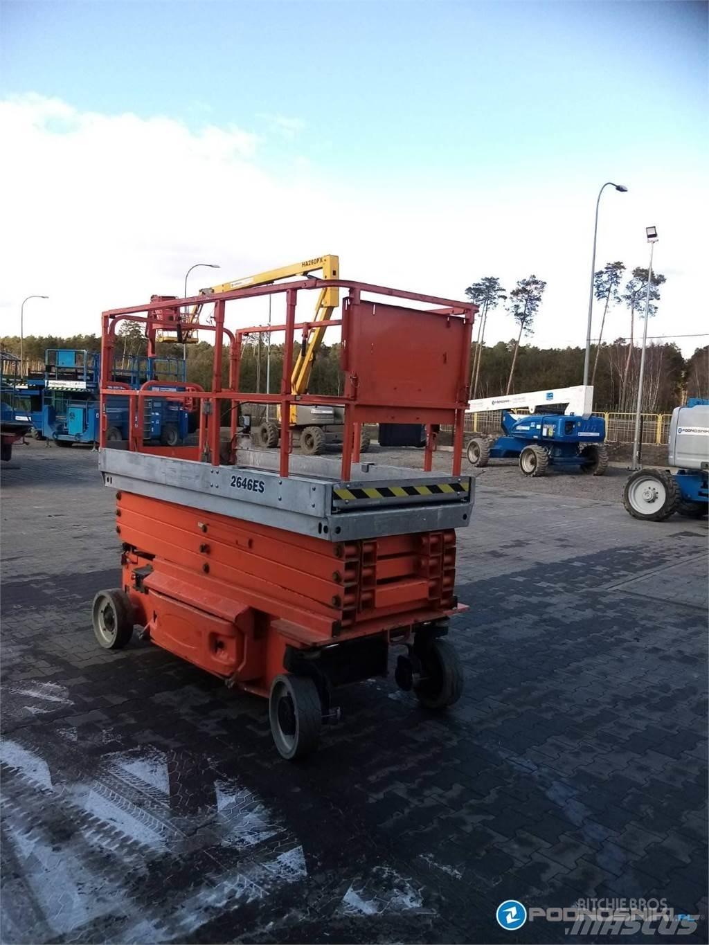 JLG 2646ES Makasli platformlar
