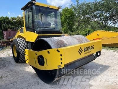 Bomag BW213DH-5 Diger
