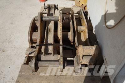 CAT 320C/DL Thumb Diger parçalar