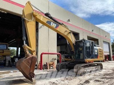 CAT 320E Paletli ekskavatörler