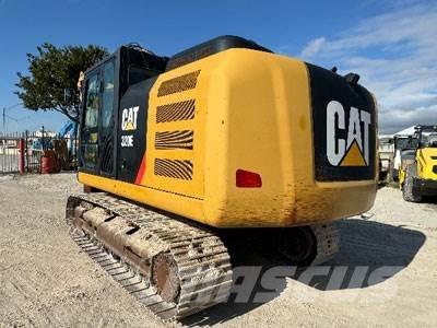 CAT 320E Paletli ekskavatörler