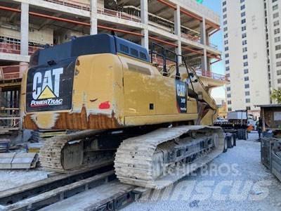 CAT 349FL Paletli ekskavatörler