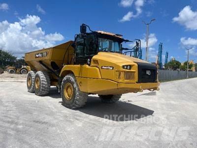 CAT 730-04 Belden kirma kaya kamyonu