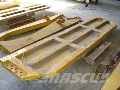 CAT 740 Tailgate Diger parçalar
