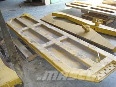 CAT 740 Tailgate Diger parçalar