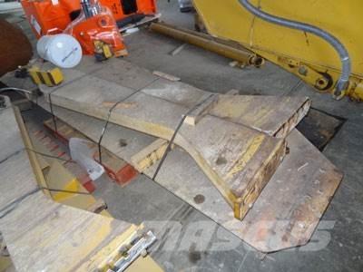 CAT 740 Tailgate Diger parçalar