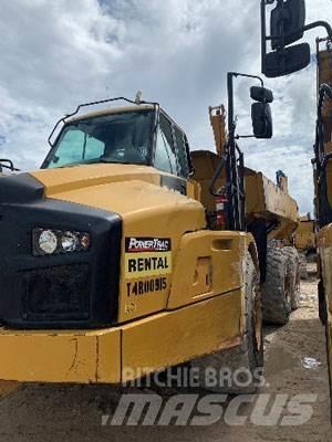 CAT 740B Belden kirma kaya kamyonu