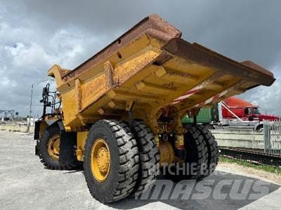 CAT 770G Yol disi kaya kamyonu
