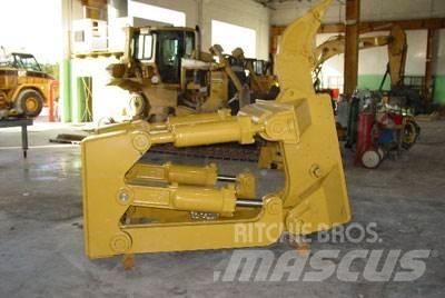 CAT D8T /D8R Ripper, S/S Diger parçalar