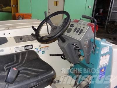 Tennant 6600LP Cadde süpürücüler