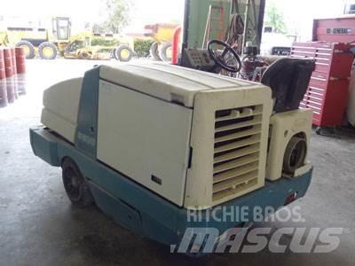 Tennant 6600LP Cadde süpürücüler