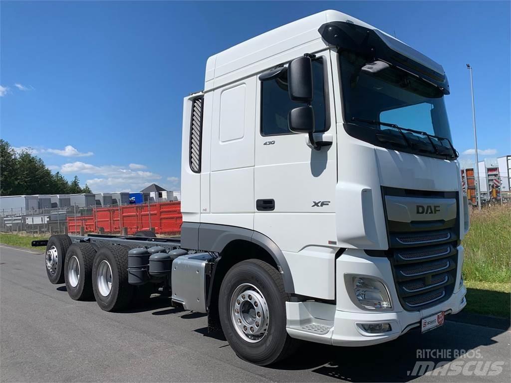 DAF XF 430 8x4*4 Çekiciler