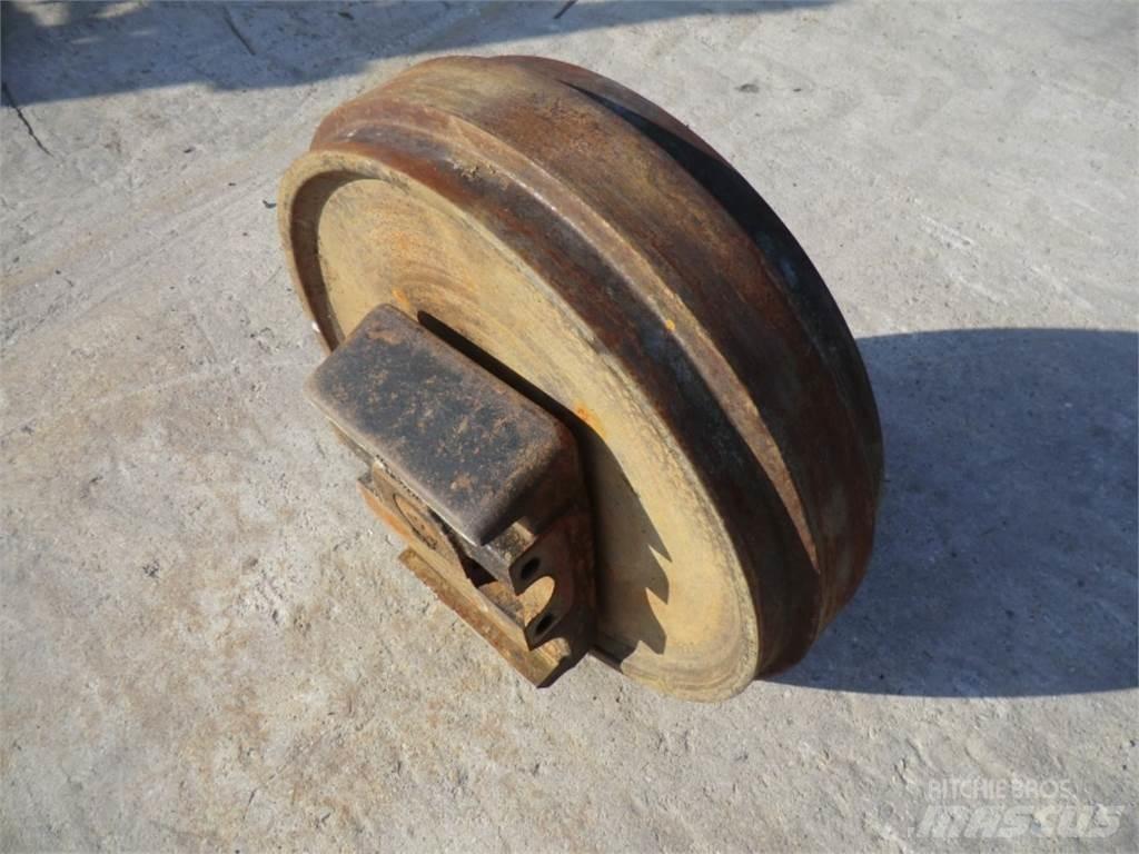 CAT 231D Paletler