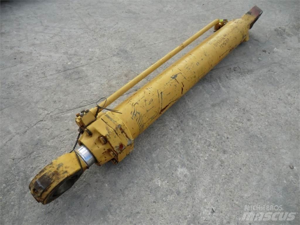 CAT 231D Diger