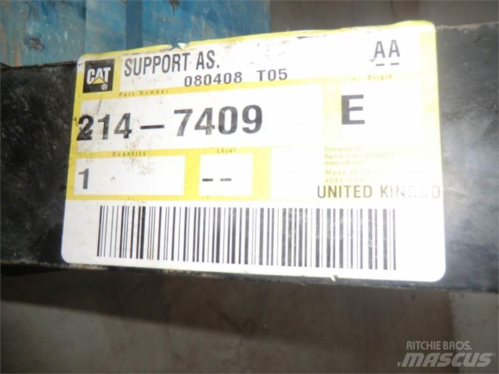 CAT 735 Saseler