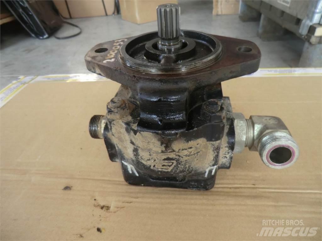 CAT 735 Diger