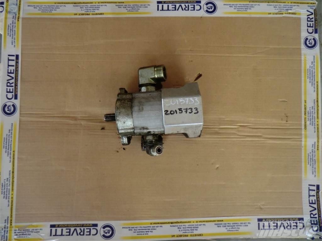CAT 735 Diger