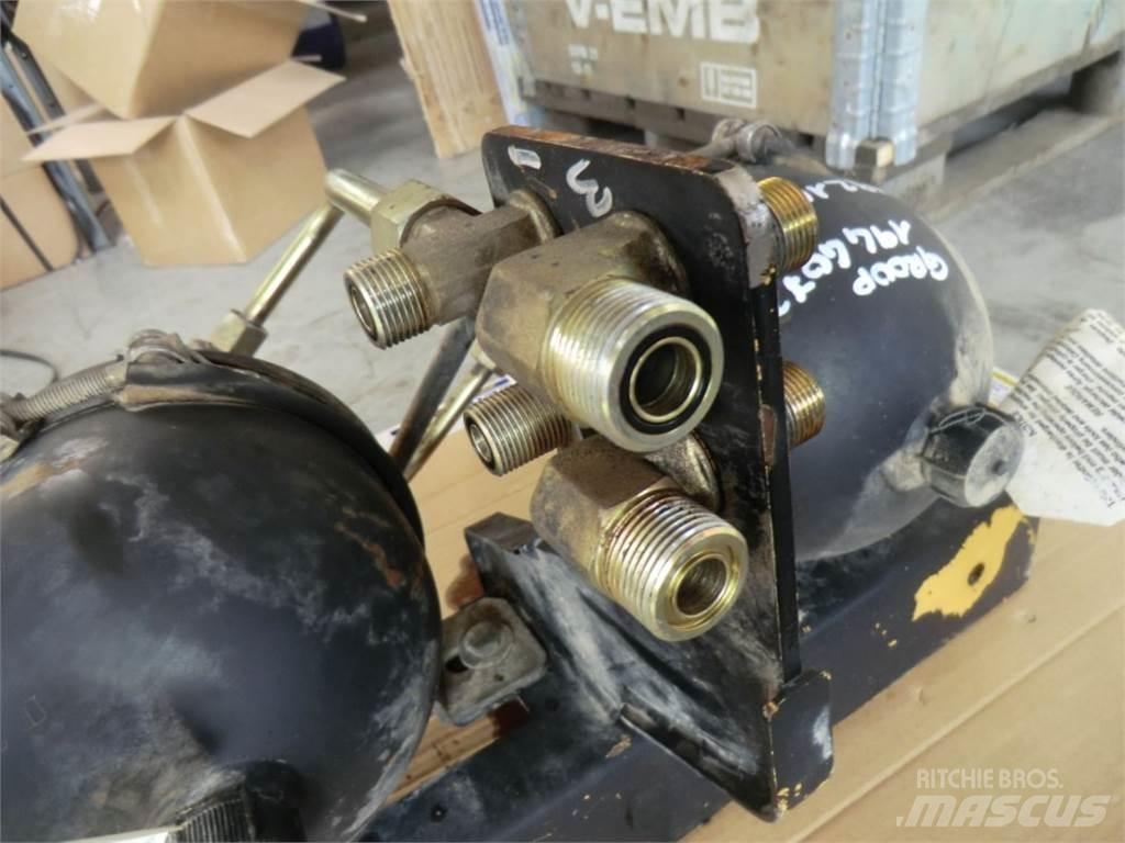 CAT 735 Diger