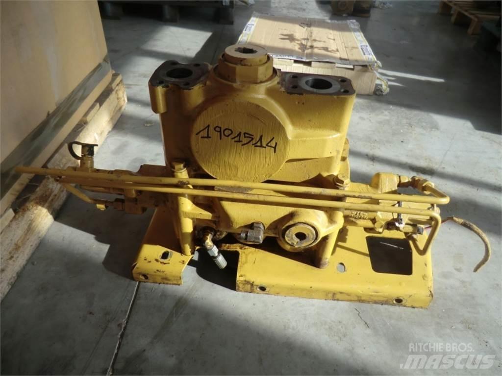 CAT 735 Diger