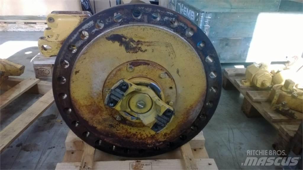 CAT 735 Saseler