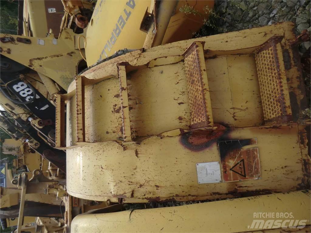 CAT 735 Saseler