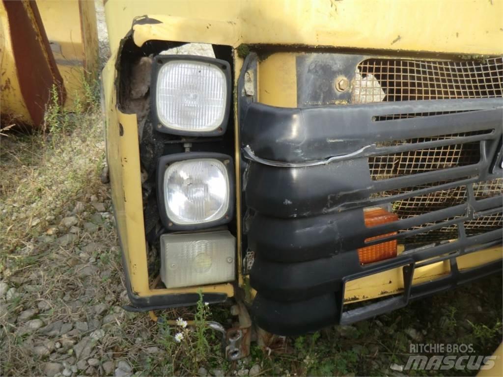 CAT 735 Saseler