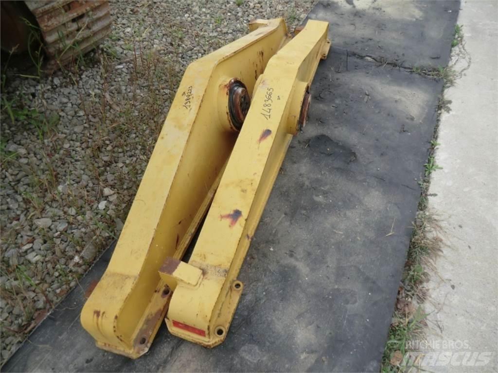 CAT 735 Diger