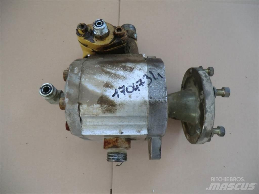CAT 735 Diger