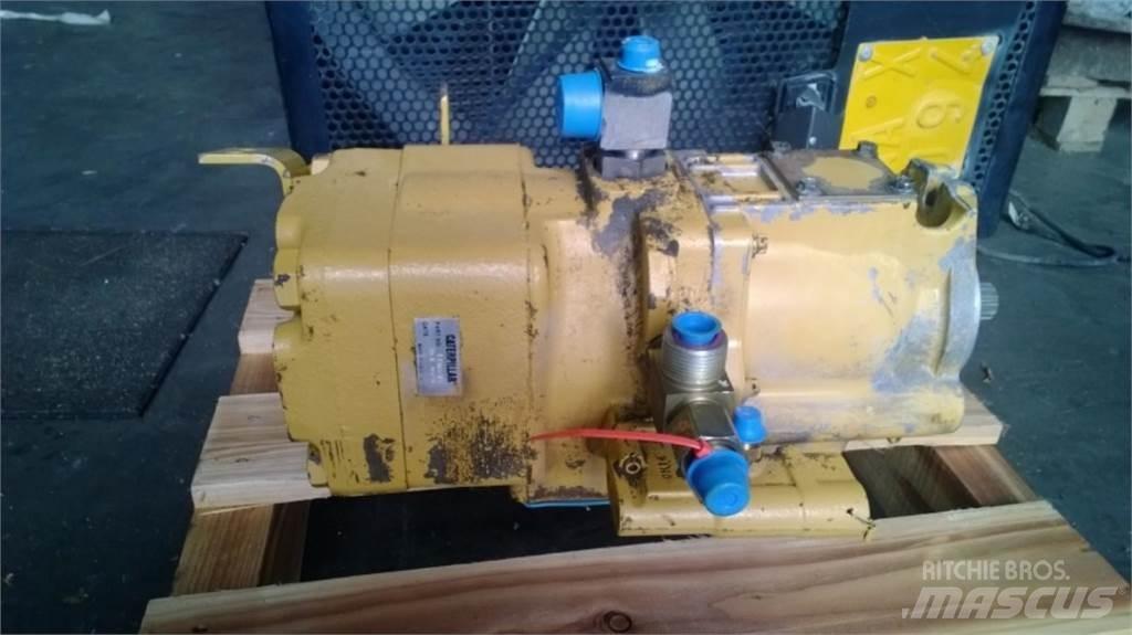 CAT 928G Diger