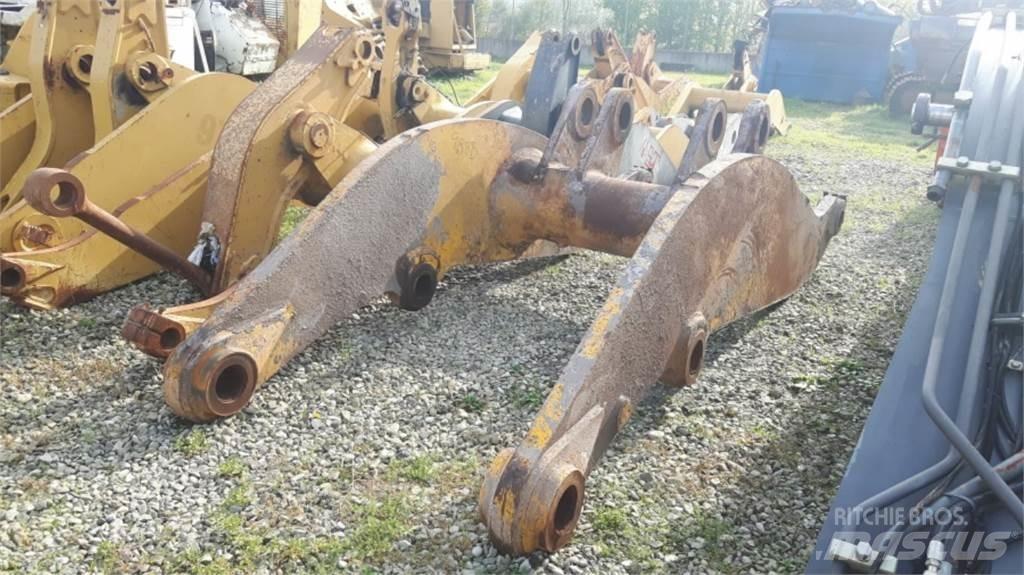 CAT 943 Diger