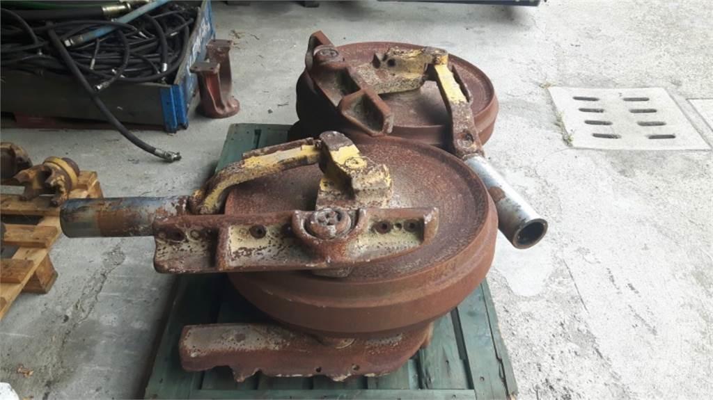 CAT 953C Paletler