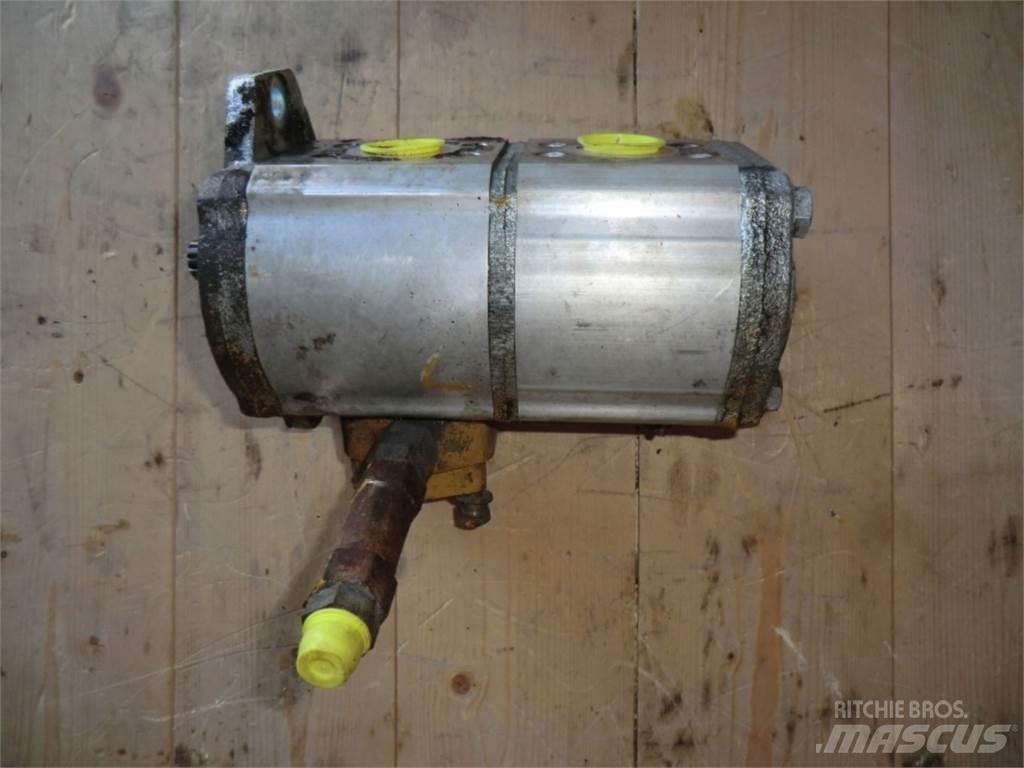 CAT 953C Diger