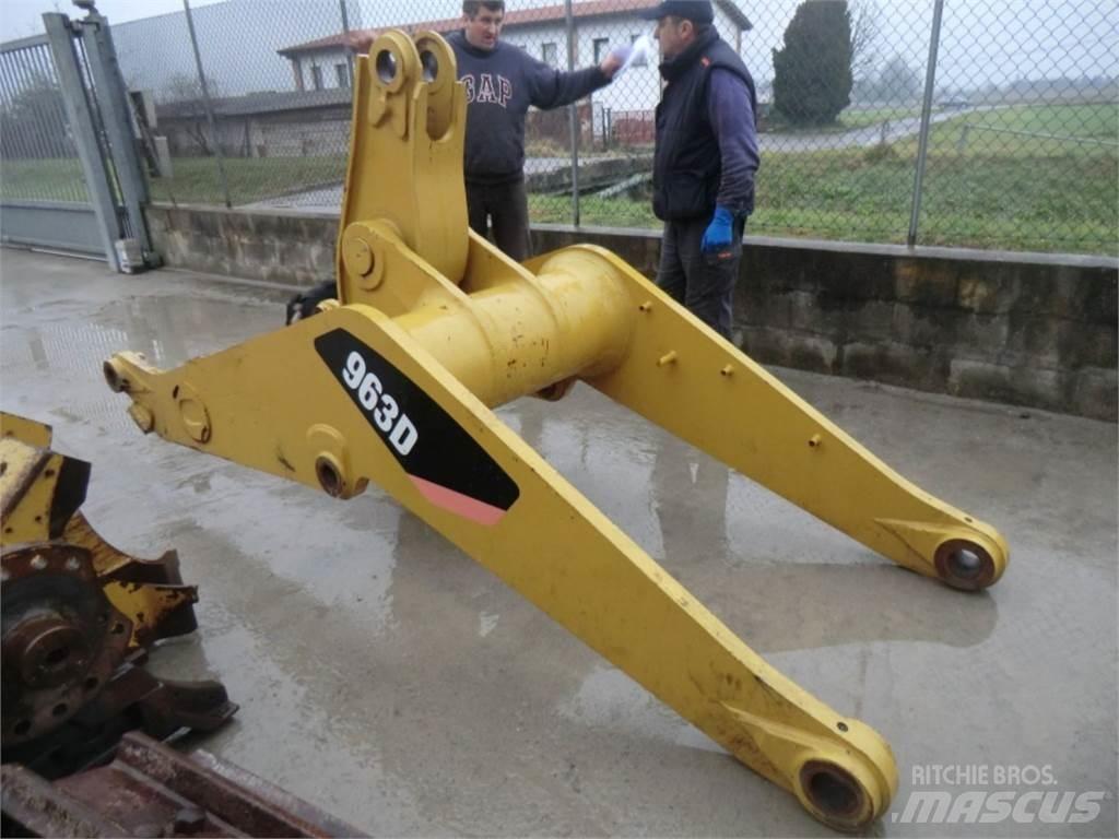 CAT 963D Saseler