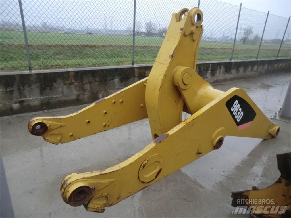 CAT 963D Saseler