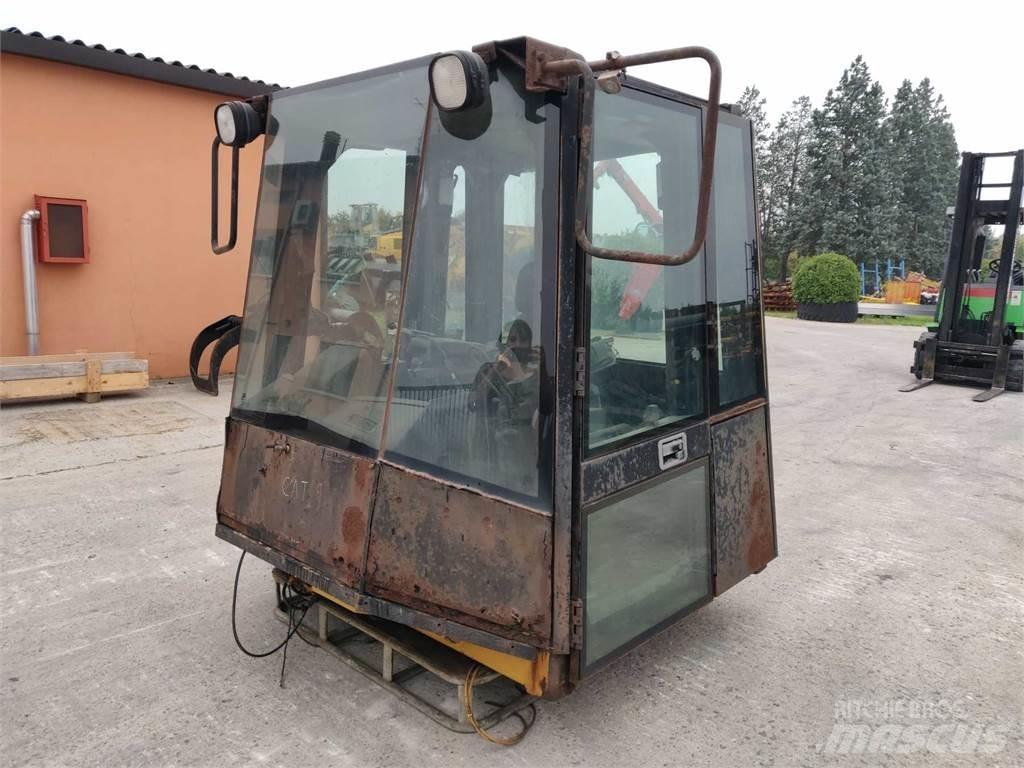 CAT 988G Saseler